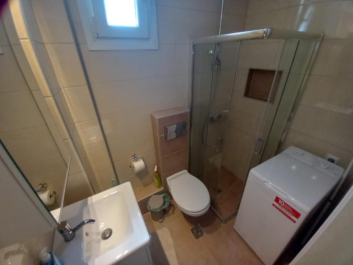 Appartement Elenis House à Néa Péramos Extérieur photo
